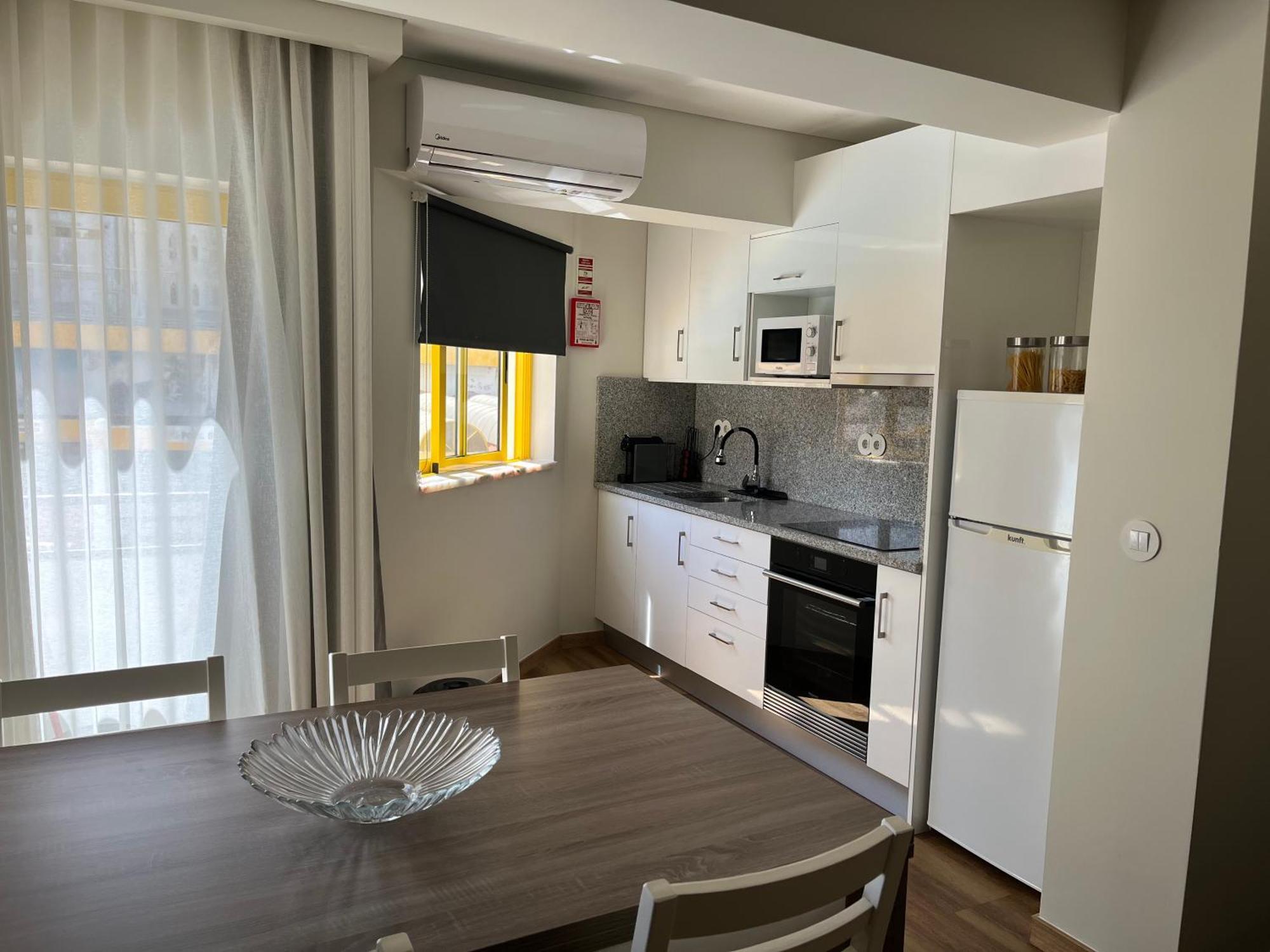 Oasis Apartment, Praia Da Rocha Portimão Exterior photo